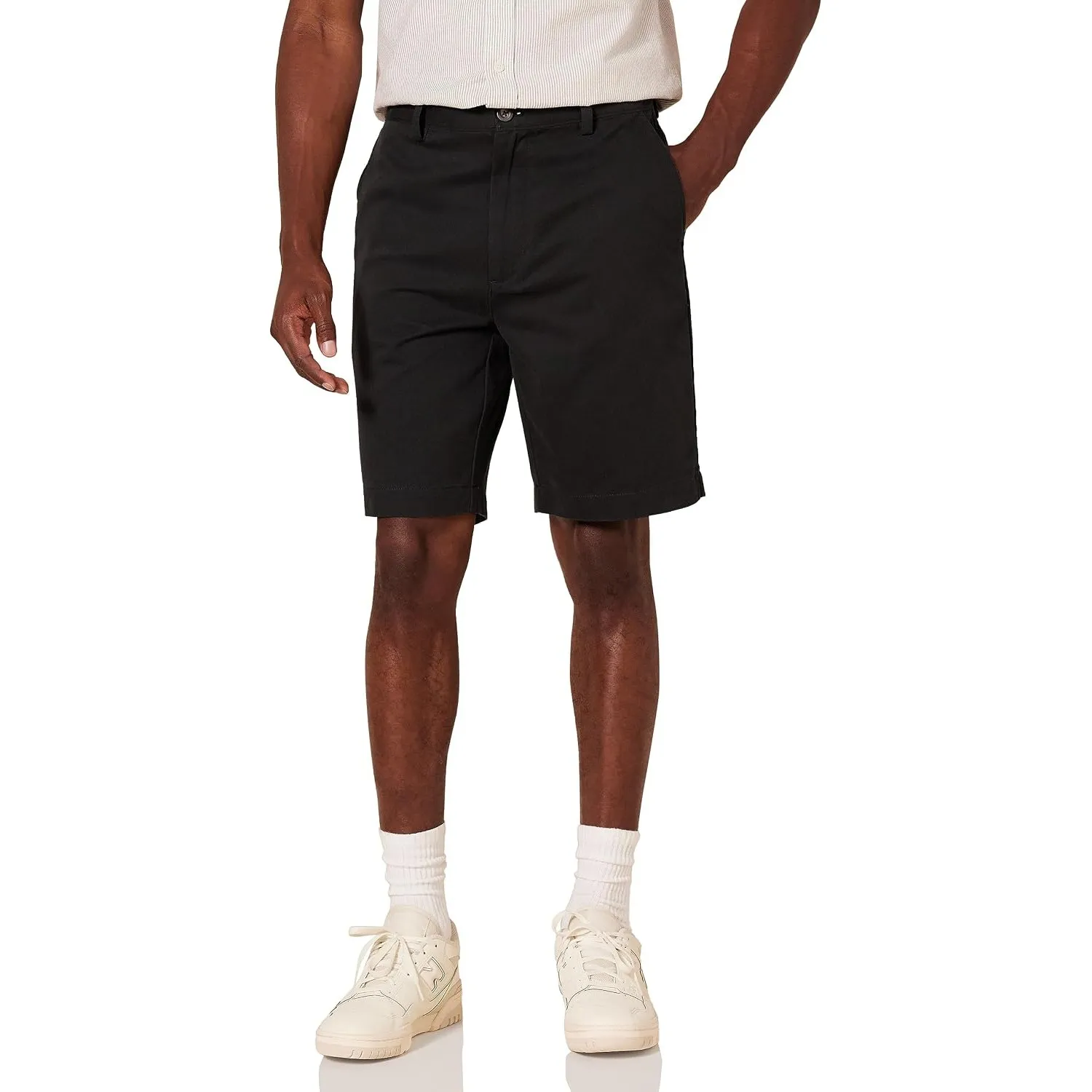 Amazon Essentials Herren Classic Fit 23cm Chino-Shorts mit Taschen