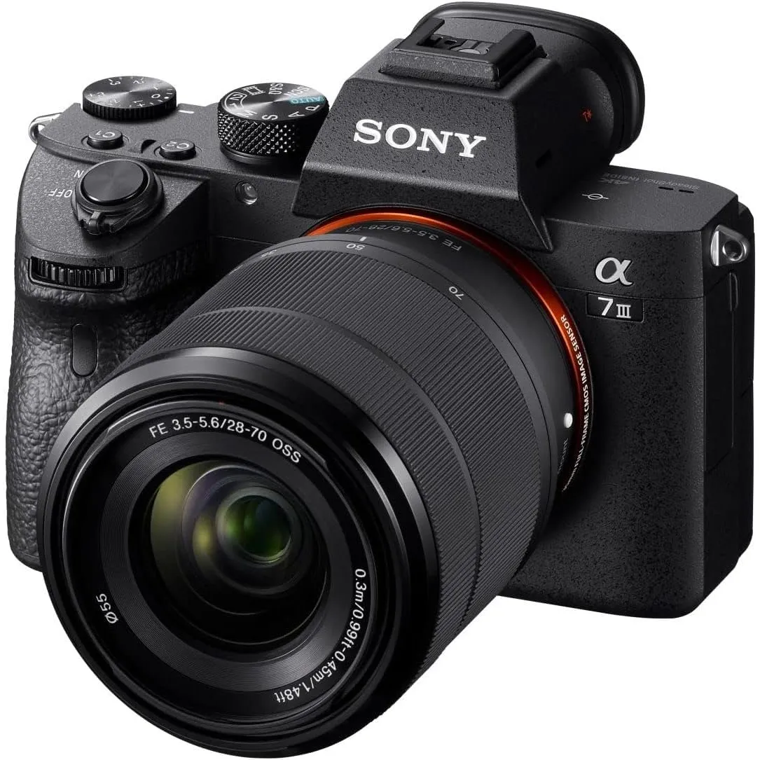 Sony Alpha 7 III Spiegellose Vollformat-Kamera mit 28-70 mm f/3.5-5.6 (Schneller 0,02s AF, optische 5-Achsen-Bildstabil…