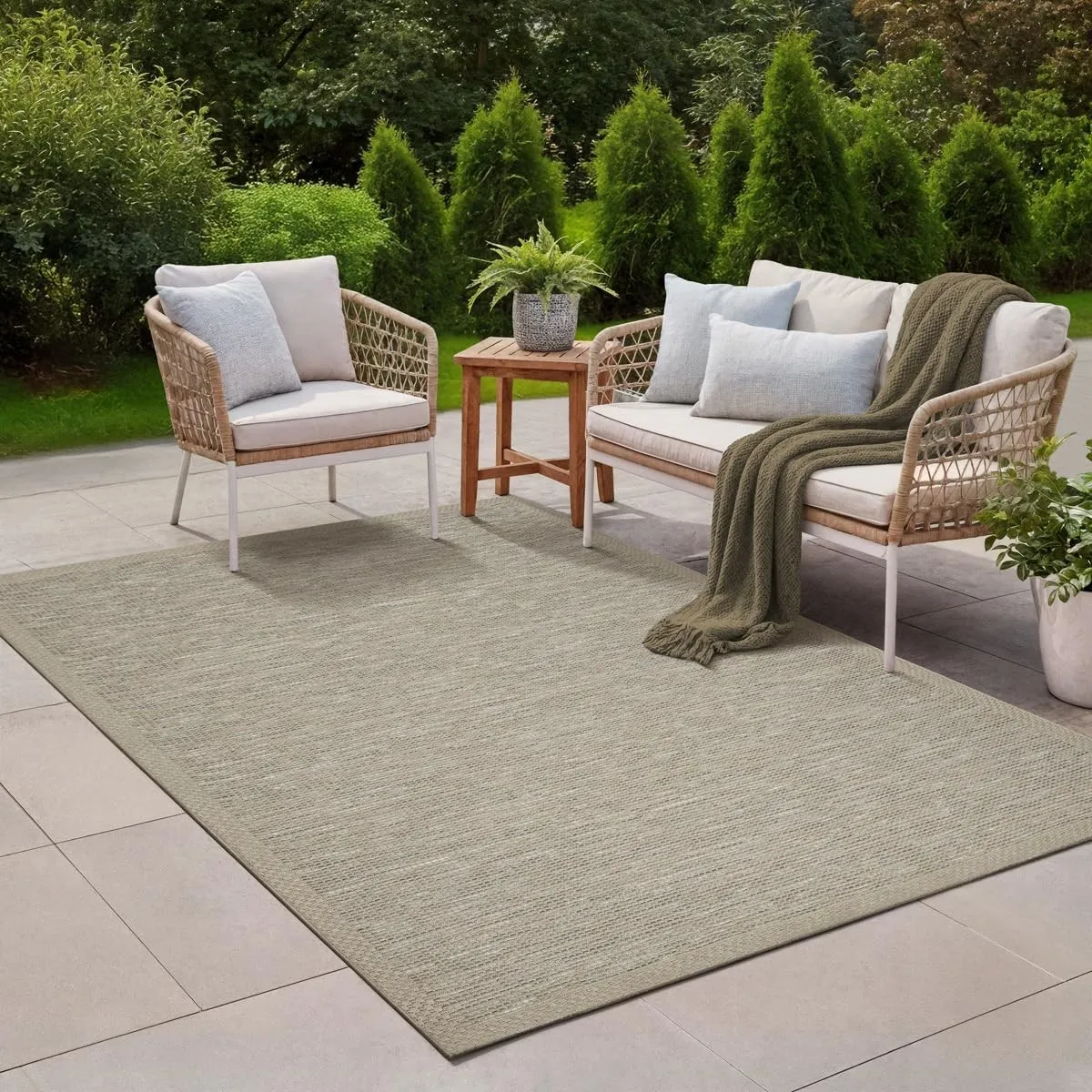 the carpet Calgary - Outdoor Teppich Wetterfest für Balkon & Terrasse, Robuster Flachgewebe Teppich für Garten, Pflegel…