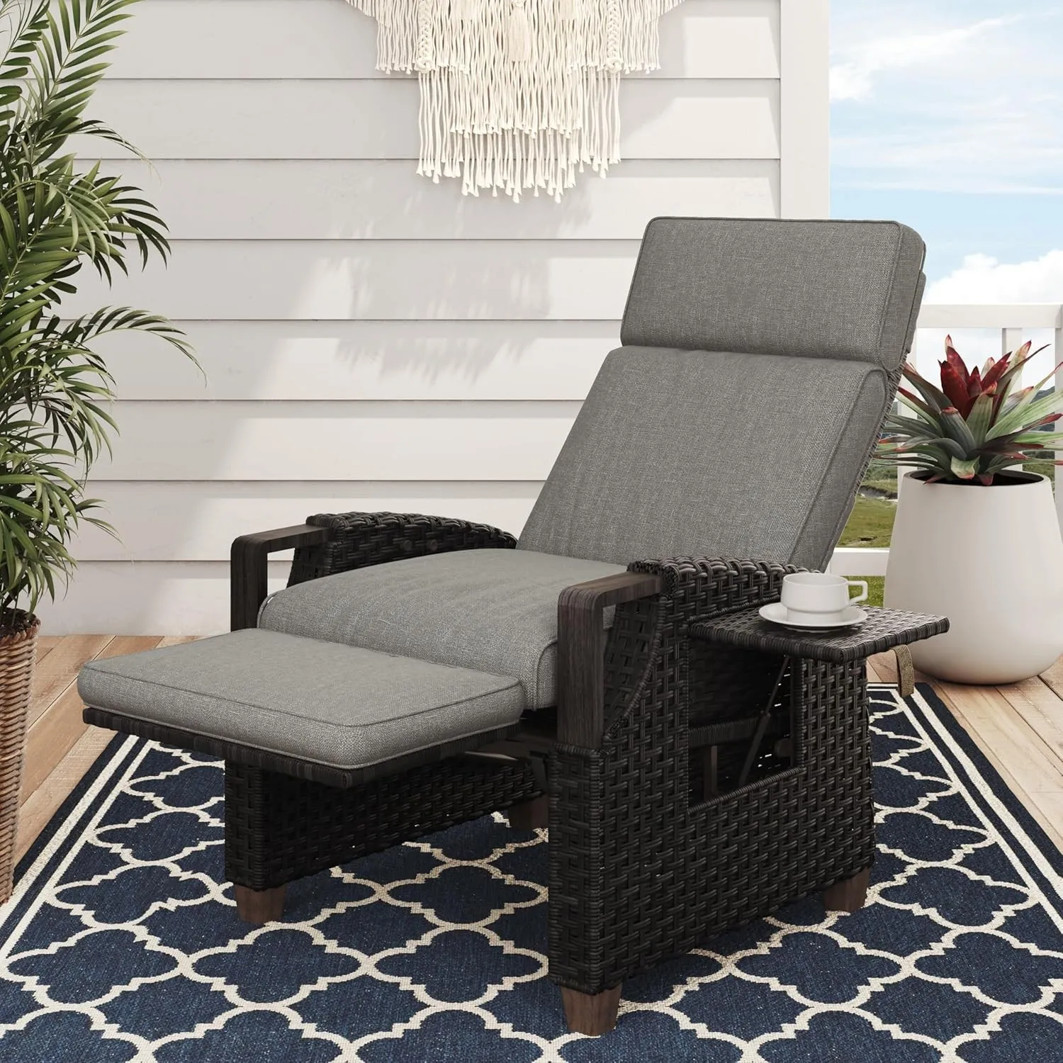 Grand patio Relaxliege Liegesessel mit Sitzkissen Armlehnensessel Verstellbare Rückenlehne Rattan Sonnenliege für Innen…
