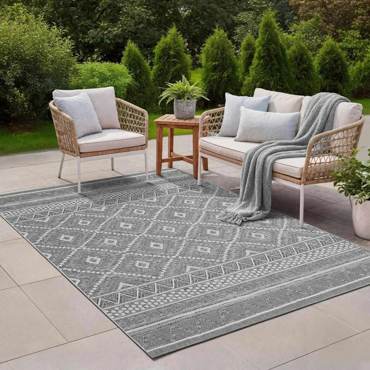 the carpet Calgary - Outdoor Teppich Wetterfest für Balkon & Terrasse, Robuster Flachgewebe Teppich für Garten, Pflegel…