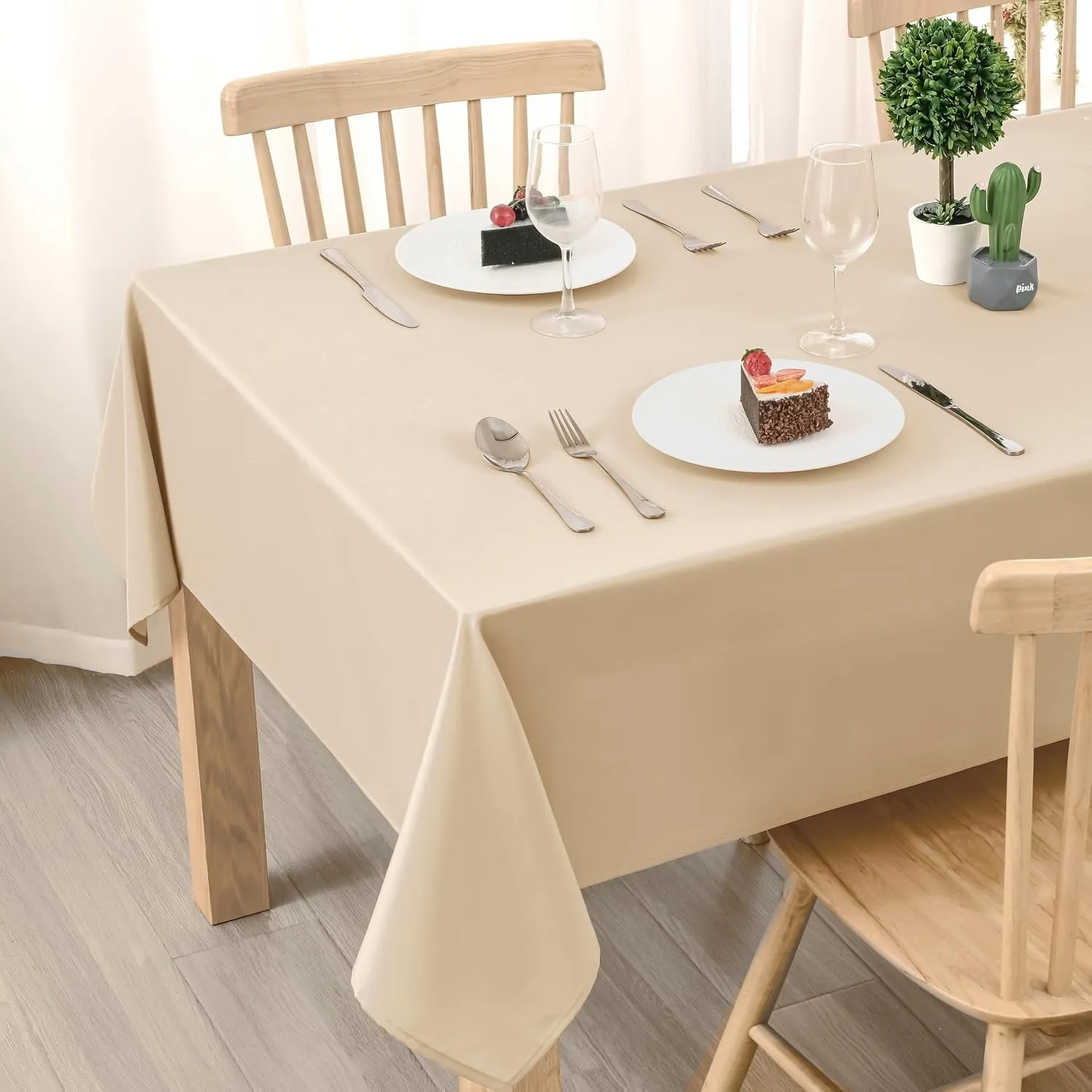 DWCN Beige Tischdecke Outdoor Wetterfest 90x90cm Fleckschutz Abwaschbar | Wasserabweisend Tischwäsche Abwischbare Wasse…