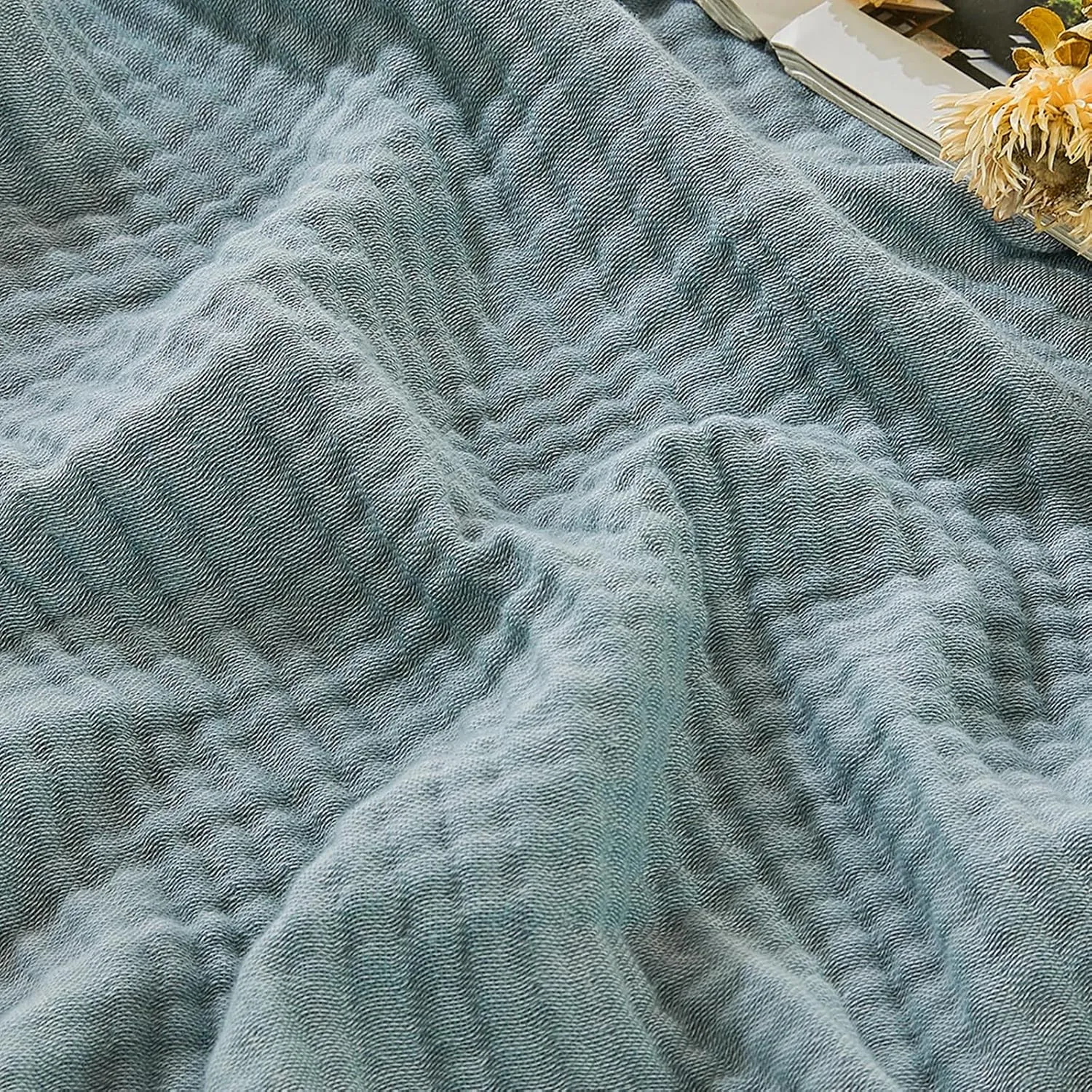 EMME Musselin Tagesdecke 228x228 cm – 4-Lagen Melange-Gewebe, Oeko-TEX 100, 100% Baumwolle, Weiche und Großzügige Decke…